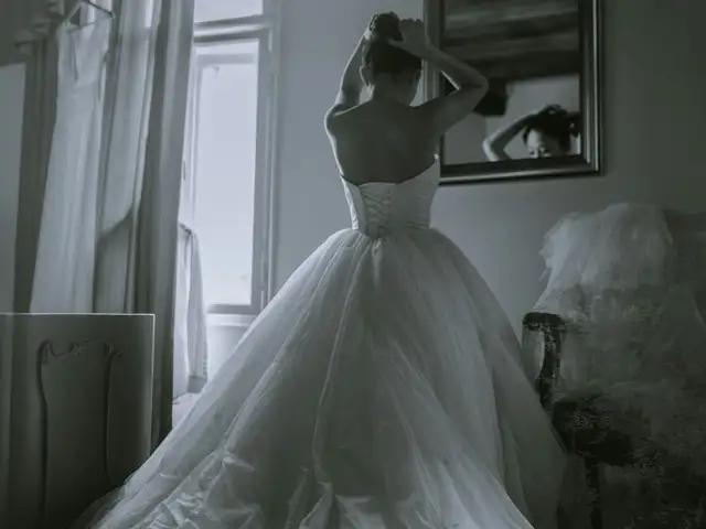 Paket Sewa Ballgown Royale