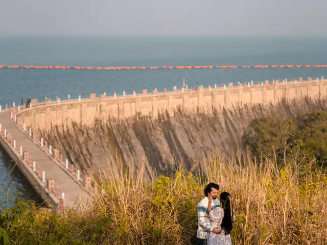 Prewedding Outdoor Editorial